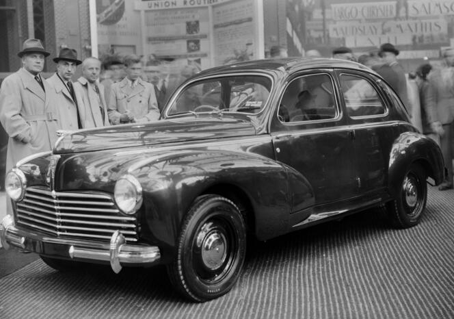 ECONOMIE-AUTOMOBILE-SALON